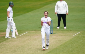 England bowler Kate Cross ready for Ashes despite illness during preparation