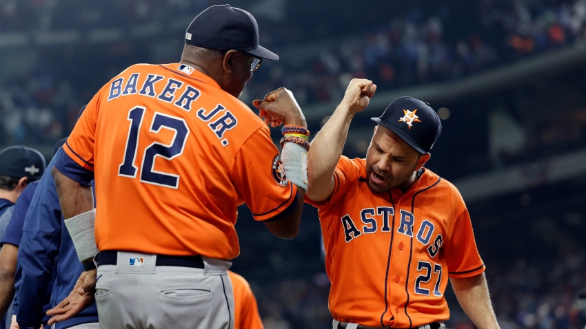 Astros get even with 5-2 win over Phillies in Game 2 of Series