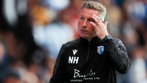 Neil Harris frustrated as Cambridge suffer home defeat to Leyton Orient