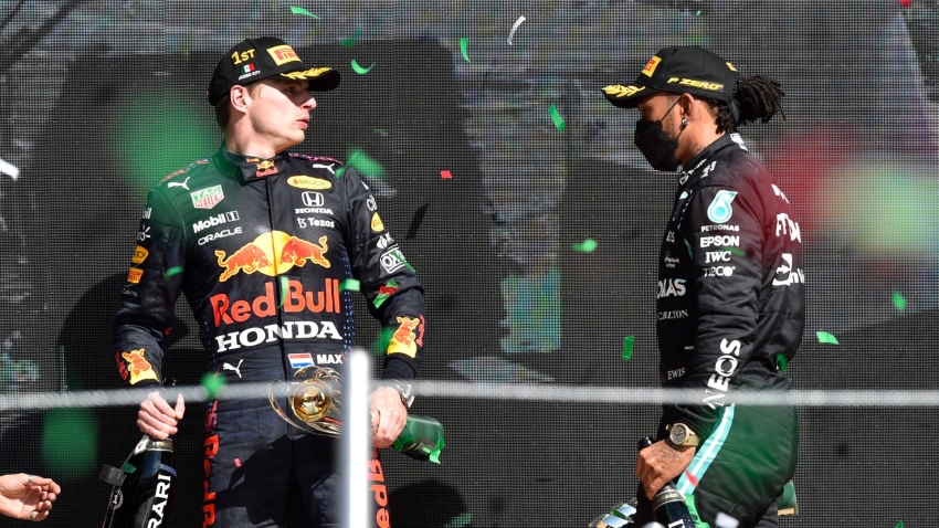 Mercedes request review of Verstappen-Hamilton Sao Paulo Grand Prix clash
