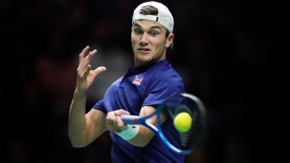 Surprise pick Jack Draper delights Manchester crowd with opening Davis Cup win