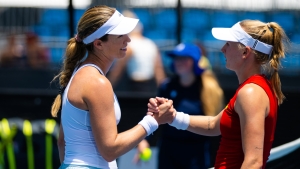 Collins claws past Teichmann as Garcia overcomes Siniakova test