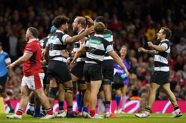 Welsh rugby bids fond farewell to celebrated trio with 352 caps between them