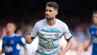 Everton 0-1 Chelsea: Jorginho penalty helps Blues overcome stubborn hosts