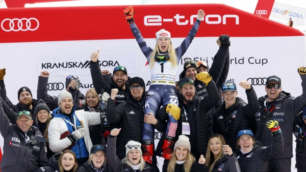 Shiffrin Equals Vonn Record With 82nd World Cup Win