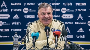Sam Allardyce asks Leeds for season’s best at the back to keep out Man City