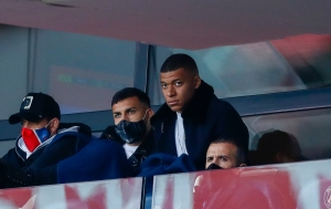 PSG yet to make decision over Mbappe as Pochettino calls for bravery against Man City