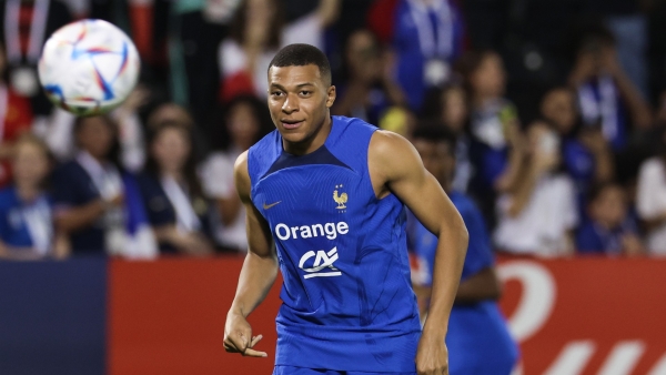 Australia coach Arnold refusing to mention Mbappe and Griezmann ahead of France showdown