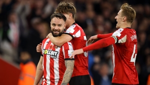 Southampton 1-0 Everton: Late Armstrong strike seals Saints&#039; first win