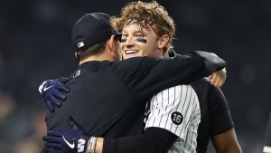 Frazier helps Yankees end Rays&#039; winning run, Tatis injured in Padres defeat