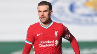 Henderson laughs off rumoured Alisson-Robertson bust-up: &#039;That made us chuckle&#039;