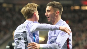 Eintracht Frankfurt 1-1 Barcelona: Torres rescues draw for Xavi&#039;s men