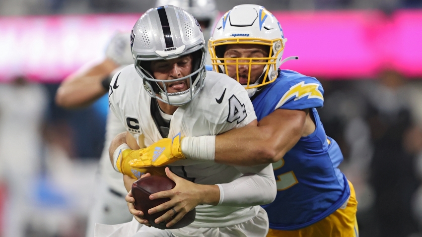 Las Vegas Raiders quarterback Derek Carr on loss to the Los Angeles  Chargers: 'This hopefully wakes us up a little bit'