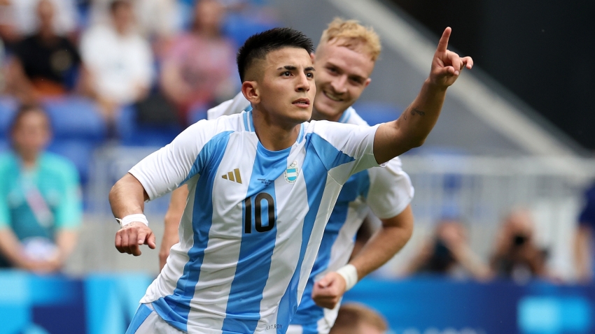 Ukraine 0-2 Argentina: Almada and Echeverri on target but Albiceleste forced to settle for second in Group B