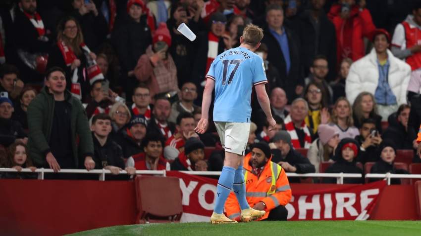 Arsenal condemn &#039;unacceptable&#039; behaviour of fans after objects launched at De Bruyne