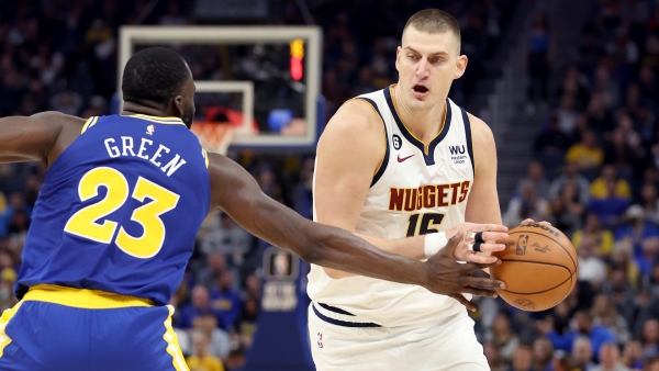 Jonathan Kuminga dunk on Nikola Jokic in 2023