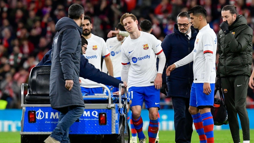 Frenkie de Jong and Pedri both injured as Barcelona draw with Athletic Bilbao