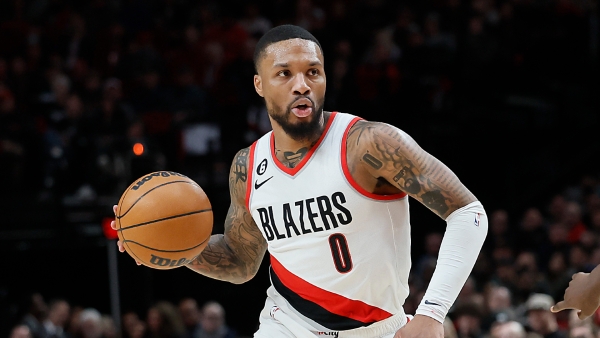 Lillard credits Trail Blazers team-mates after matching three-pointer franchise record