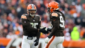 Garrett: Browns want &#039;volunteers, not hostages&#039; as Clowney airs grievances