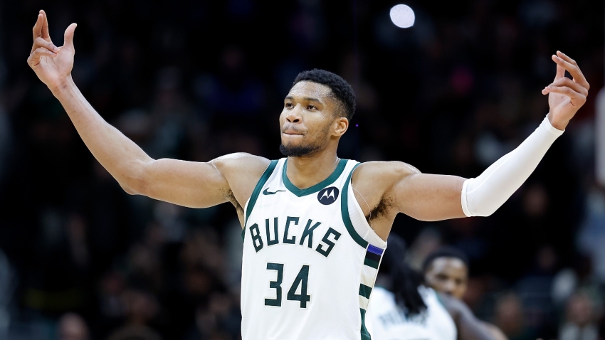 Giannis tried to be 'a leader' in 59-point game against Pistons