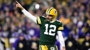 Packers thrash Vikings, Niners win thriller in Las Vegas