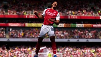 Arsenal 2-0 Lyon: Defenders on target to clinch Emirates Cup