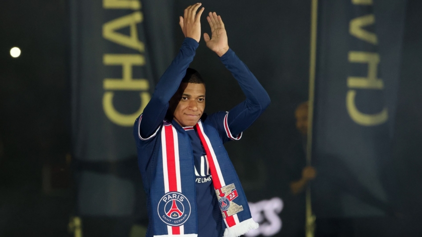Mbappe insists he stayed at PSG &#039;because the project has changed&#039;