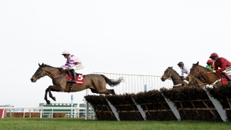 Rubaud returns to Wincanton with Kingwell in his sights