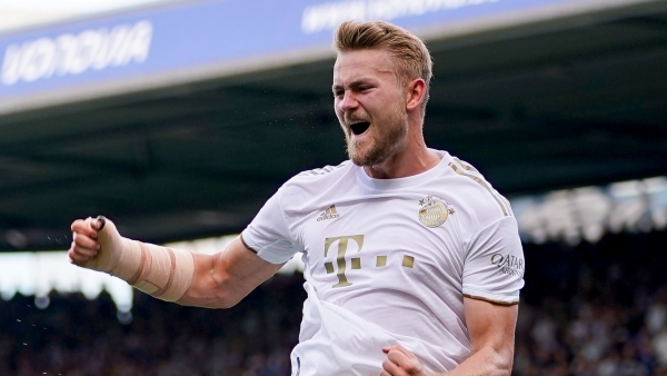 Matthijs De Ligt on target as Bayern climb back on top with win at  Stuttgart