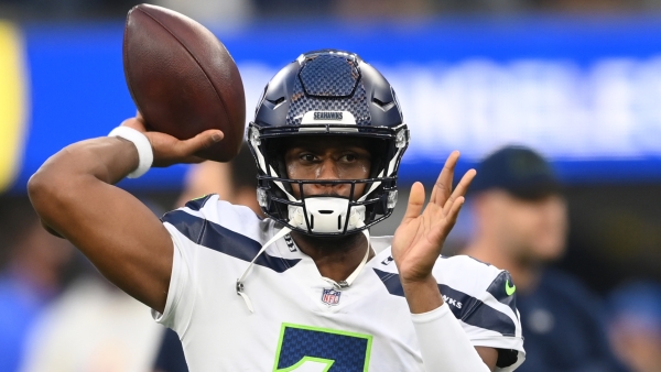 Seattle Seahawks - In less than ideal circumstances, Geno Smith was ready  for the moment. Respect. Re-watch the game »  