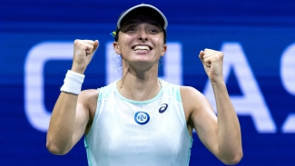 US Open: Iga Swiatek books her spot in the final after comeback victory against Aryna Sabalenka