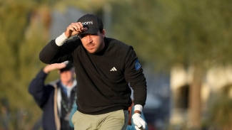 Nick Taylor takes one-shot lead into Sunday’s play at Phoenix Open