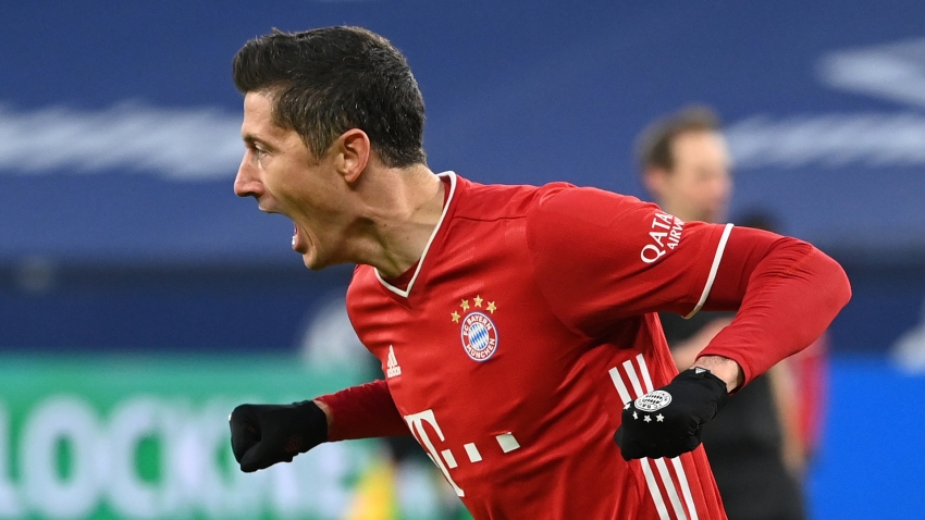 Schalke 0-4 Bayern Munich: Lewandowski makes more history as champions go seven points clear