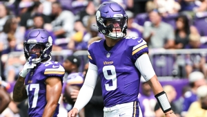 Vikings quarterback McCarthy to miss rookie season