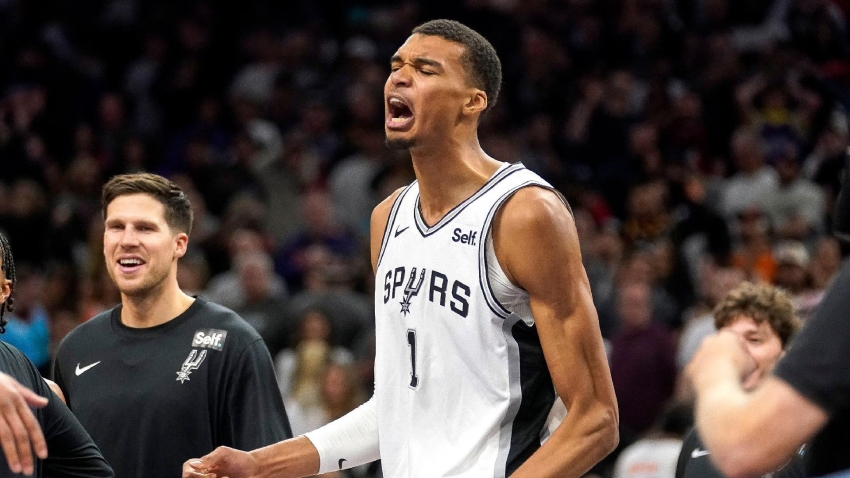 San Antonio Spurs record dramatic upset against Phoenix Suns in dying seconds