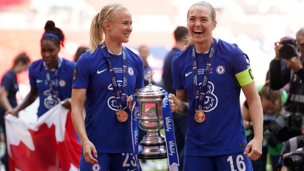 Magdalena Eriksson and Pernille Harder impact at Chelsea hailed by Emma Hayes