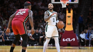 NBA: Lillard leads Bucks past Heat for 5th straight win