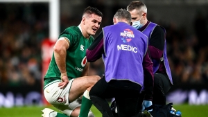 Ireland captain Sexton out for up to six weeks
