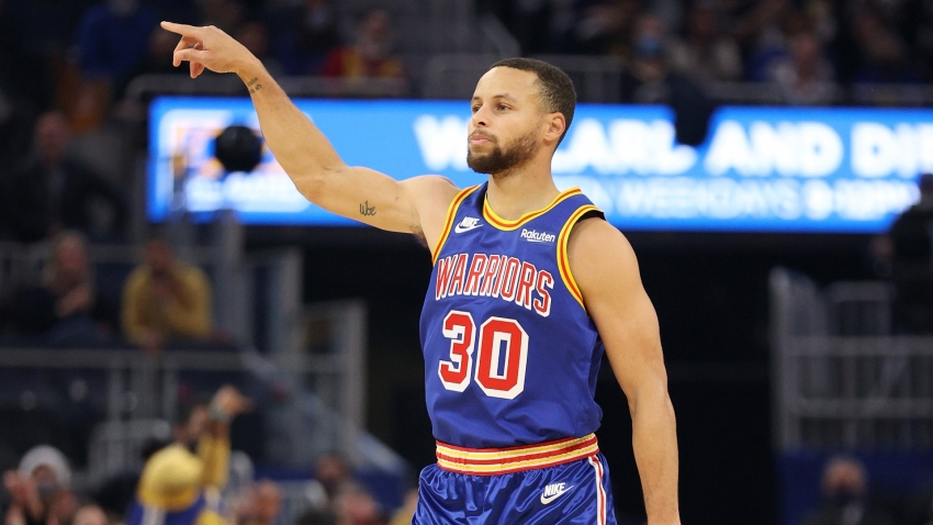 NBA scores: Suns beat Warriors as Steph Curry scores 50 - Golden