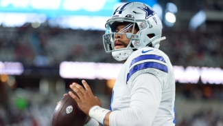 Cowboys quarterback Dak Prescott undergoes thumb surgery