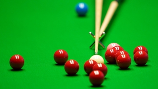 World Snooker Championship halted by Just Stop Oil paint protest