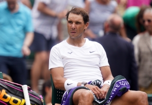 Rafael Nadal admits defeat in bid to play at French Open