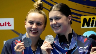Lois Toulson and Andrea Spendolini-Sirieix win historic world diving medal