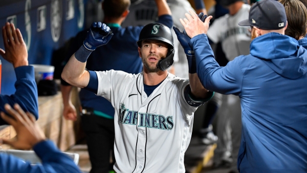 Mariners playoff push tied to 'Ted Lasso' catchphrase