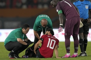 Mohamed Salah ruled out of next two Egypt games as fears of serious injury eased