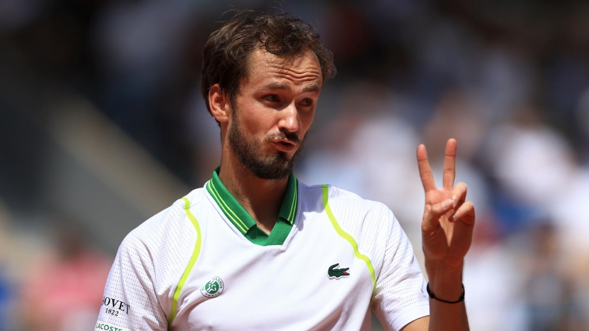 Daniil Medvedev dumped out of French Open in first round by Thiago Seyboth Wild