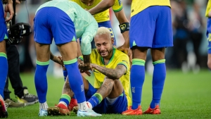 Neymar offers no guarantees on his Brazil future