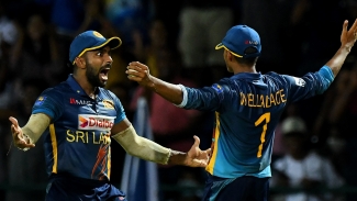 Karunaratne impresses amid Australian collapse as Sri Lanka level ODI series
