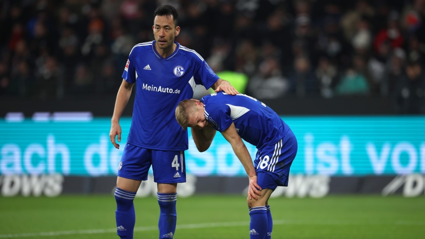Wasteful Schalke break unwanted Bundesliga record with winless away run
