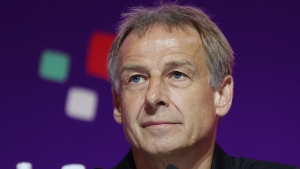 Klinsmann wants to &#039;calm things down&#039; with Queiroz after Iran fury